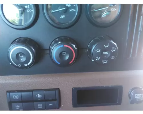 FREIGHTLINER CASCADIA 126 TEMPERATURE CONTROL