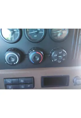 FREIGHTLINER CASCADIA 126 TEMPERATURE CONTROL