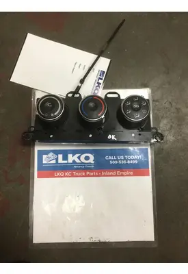 FREIGHTLINER CASCADIA 126 TEMPERATURE CONTROL