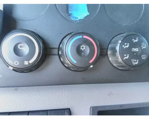 FREIGHTLINER CASCADIA 126 TEMPERATURE CONTROL