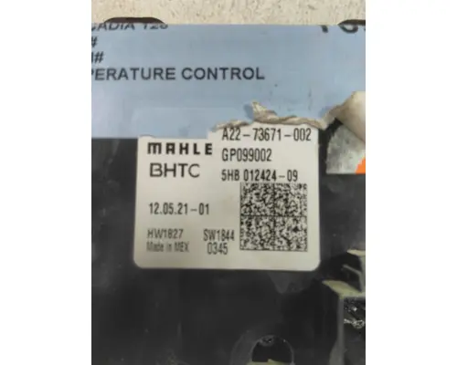 FREIGHTLINER CASCADIA 126 TEMPERATURE CONTROL