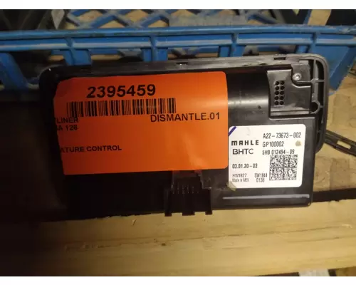 FREIGHTLINER CASCADIA 126 TEMPERATURE CONTROL