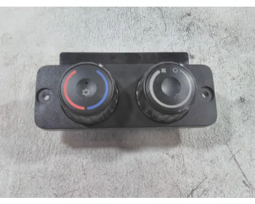 FREIGHTLINER CASCADIA 126 TEMPERATURE CONTROL