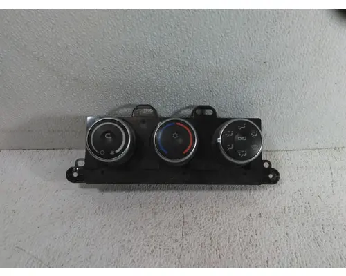 FREIGHTLINER CASCADIA 126 TEMPERATURE CONTROL