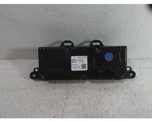 FREIGHTLINER CASCADIA 126 TEMPERATURE CONTROL