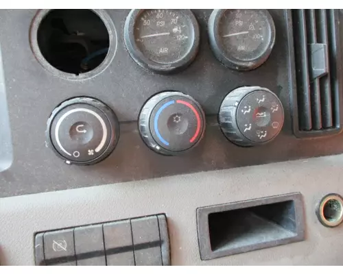 FREIGHTLINER CASCADIA 126 TEMPERATURE CONTROL