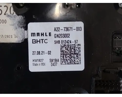 FREIGHTLINER CASCADIA 126 TEMPERATURE CONTROL