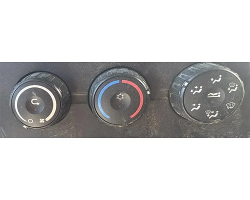 FREIGHTLINER CASCADIA 126 TEMPERATURE CONTROL