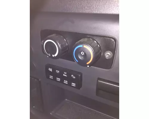 FREIGHTLINER CASCADIA 126 TEMPERATURE CONTROL