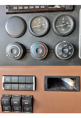 FREIGHTLINER CASCADIA 126 TEMPERATURE CONTROL