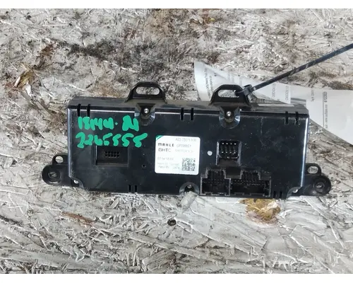 FREIGHTLINER CASCADIA 126 TEMPERATURE CONTROL