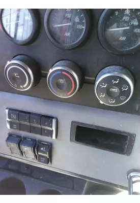 FREIGHTLINER CASCADIA 126 TEMPERATURE CONTROL