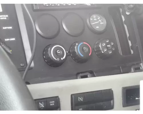 FREIGHTLINER CASCADIA 126 TEMPERATURE CONTROL