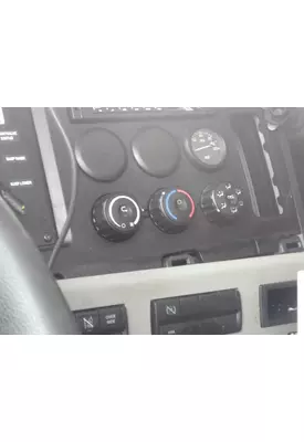 FREIGHTLINER CASCADIA 126 TEMPERATURE CONTROL