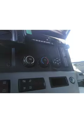 FREIGHTLINER CASCADIA 126 TEMPERATURE CONTROL