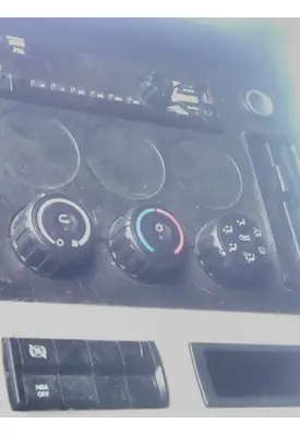 FREIGHTLINER CASCADIA 126 TEMPERATURE CONTROL