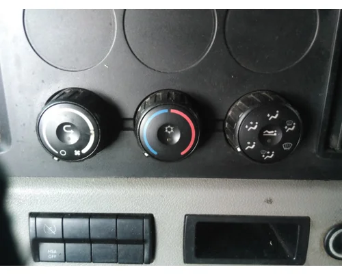 FREIGHTLINER CASCADIA 126 TEMPERATURE CONTROL