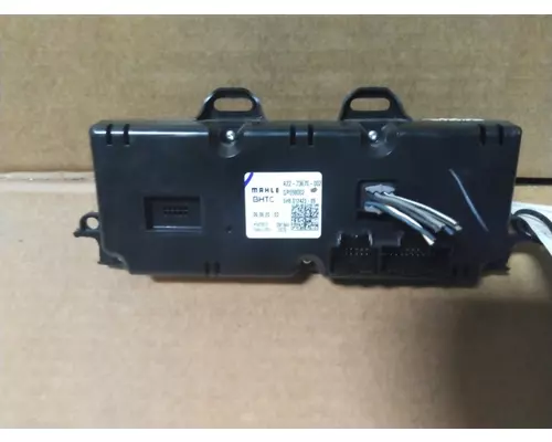 FREIGHTLINER CASCADIA 126 TEMPERATURE CONTROL