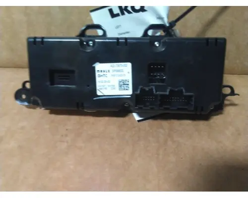 FREIGHTLINER CASCADIA 126 TEMPERATURE CONTROL