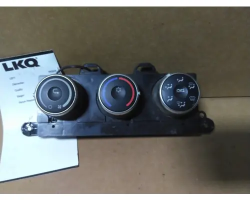 FREIGHTLINER CASCADIA 126 TEMPERATURE CONTROL
