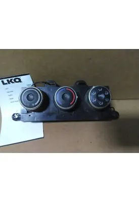FREIGHTLINER CASCADIA 126 TEMPERATURE CONTROL