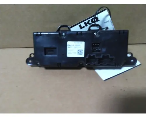 FREIGHTLINER CASCADIA 126 TEMPERATURE CONTROL