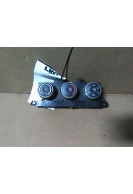 FREIGHTLINER CASCADIA 126 TEMPERATURE CONTROL