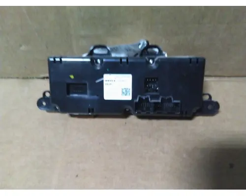 FREIGHTLINER CASCADIA 126 TEMPERATURE CONTROL