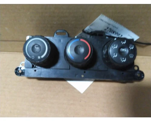 FREIGHTLINER CASCADIA 126 TEMPERATURE CONTROL