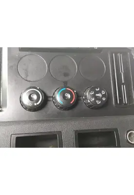 FREIGHTLINER CASCADIA 126 TEMPERATURE CONTROL
