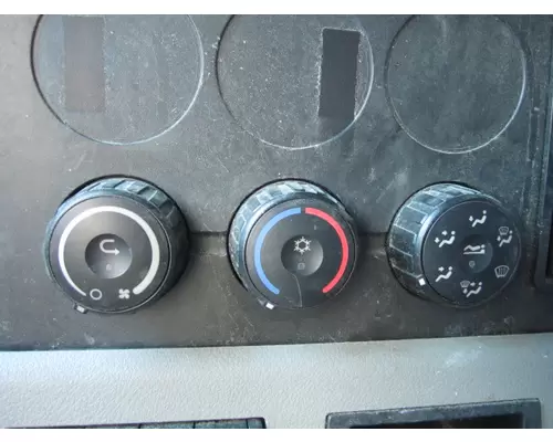 FREIGHTLINER CASCADIA 126 TEMPERATURE CONTROL