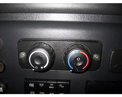 FREIGHTLINER CASCADIA 126 TEMPERATURE CONTROL