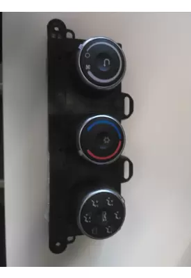 FREIGHTLINER CASCADIA 126 TEMPERATURE CONTROL