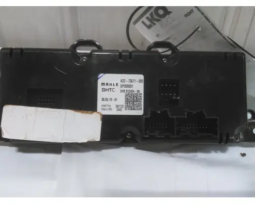 FREIGHTLINER CASCADIA 126 TEMPERATURE CONTROL