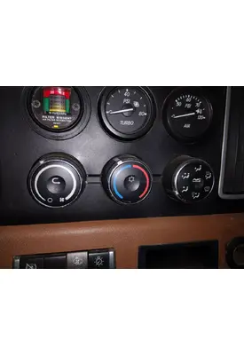 FREIGHTLINER CASCADIA 126 TEMPERATURE CONTROL