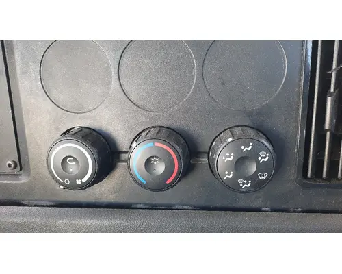 FREIGHTLINER CASCADIA 126 TEMPERATURE CONTROL
