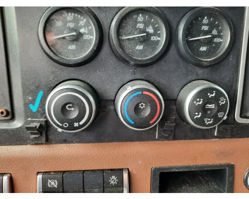 FREIGHTLINER CASCADIA 126 TEMPERATURE CONTROL