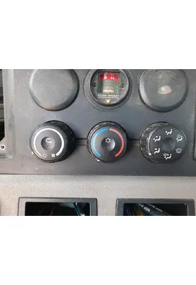 FREIGHTLINER CASCADIA 126 TEMPERATURE CONTROL