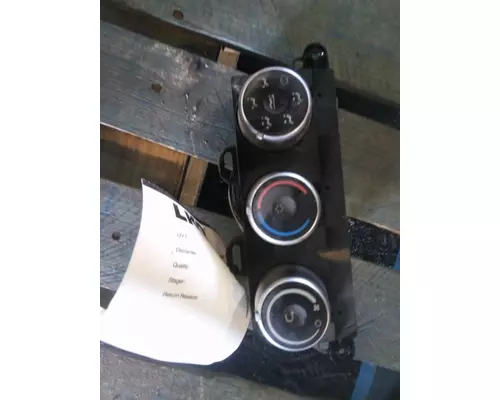 FREIGHTLINER CASCADIA 126 TEMPERATURE CONTROL
