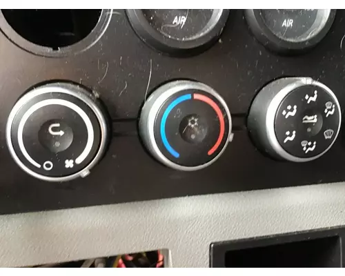 FREIGHTLINER CASCADIA 126 TEMPERATURE CONTROL