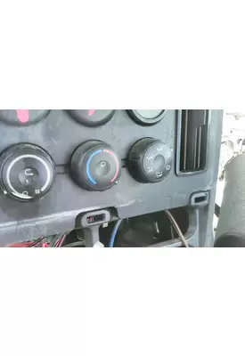 FREIGHTLINER CASCADIA 126 TEMPERATURE CONTROL