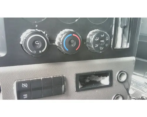 FREIGHTLINER CASCADIA 126 TEMPERATURE CONTROL