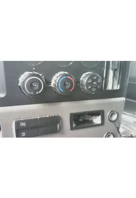 FREIGHTLINER CASCADIA 126 TEMPERATURE CONTROL