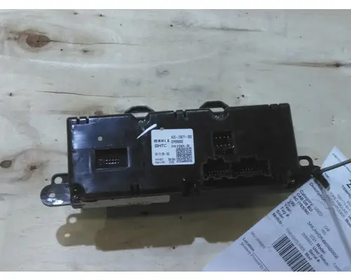 FREIGHTLINER CASCADIA 126 TEMPERATURE CONTROL