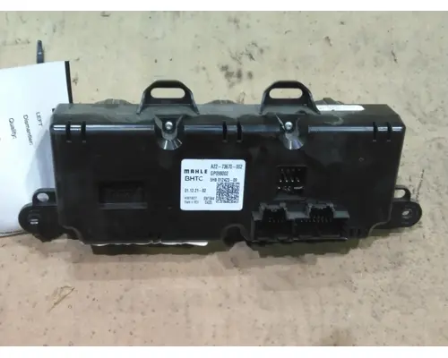 FREIGHTLINER CASCADIA 126 TEMPERATURE CONTROL