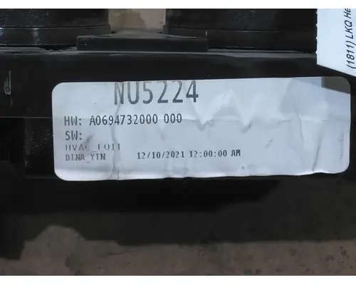 FREIGHTLINER CASCADIA 126 TEMPERATURE CONTROL