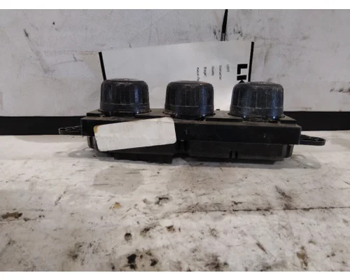 FREIGHTLINER CASCADIA 126 TEMPERATURE CONTROL