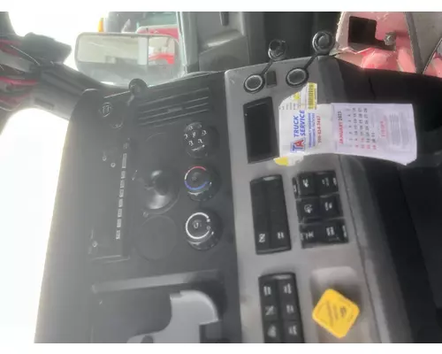 FREIGHTLINER CASCADIA 126 TEMPERATURE CONTROL