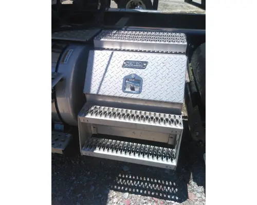FREIGHTLINER CASCADIA 126 TOOL BOX