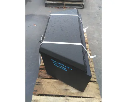 FREIGHTLINER CASCADIA 126 TOOL BOX